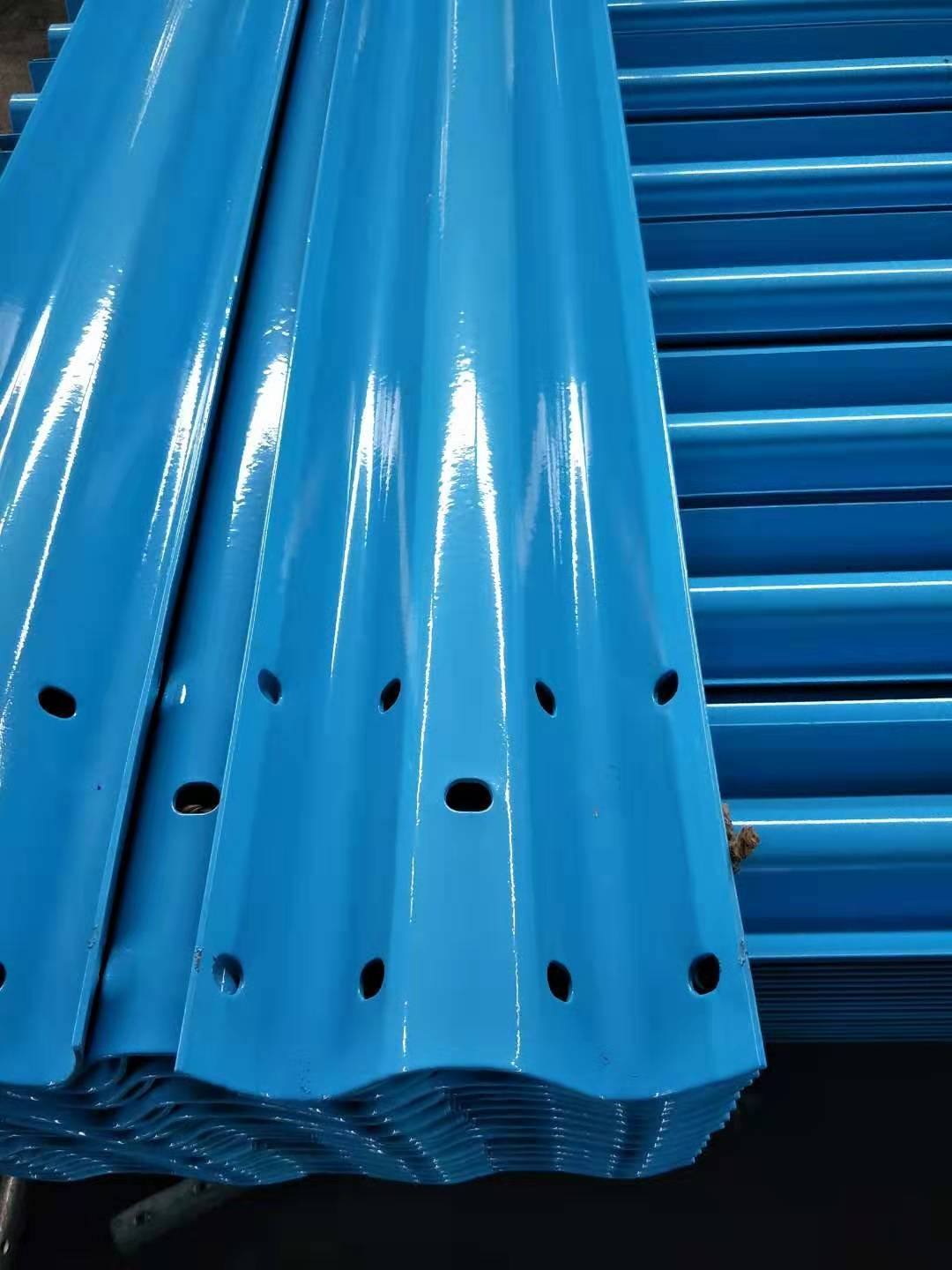 护栏护栏的出产工艺流程