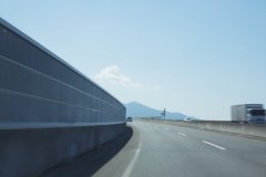 公路声樊篱哪家比力好？